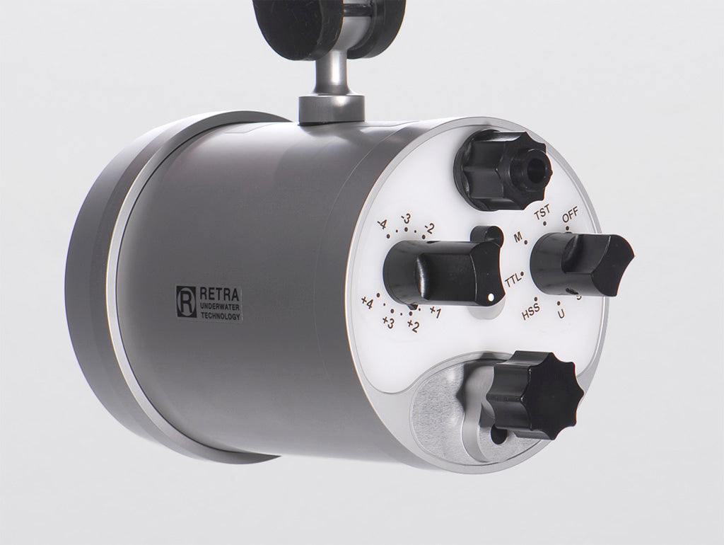 Retra Maxi Underwater Strobe (pre-order)